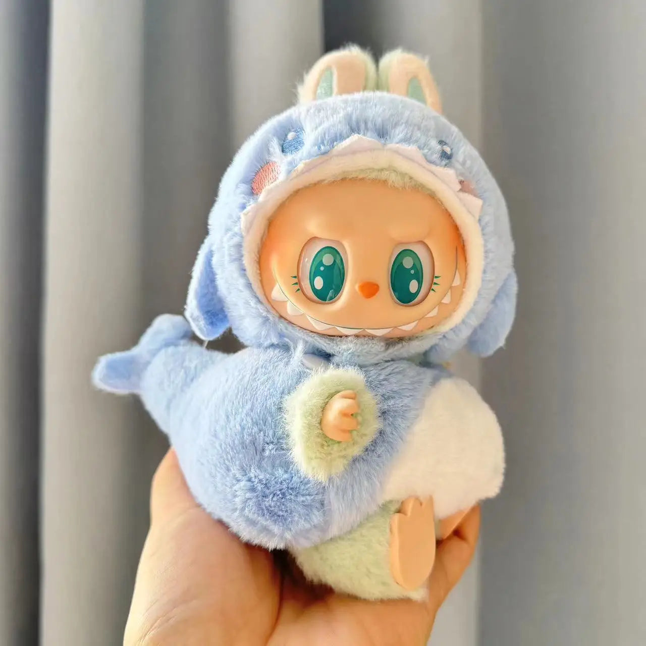 Costume Labubu